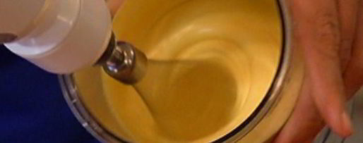 Шаг 2: сливочно-кофейного мороженого