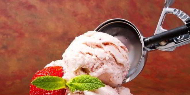 Рецепт томатна-клубничного мороженого