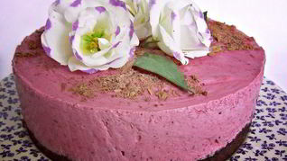 Рецепт Торта-мороженого Ягодно-ореховый дуэт