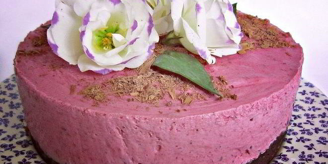 Рецепт торта-мороженого ягодно-ореховый дуэт