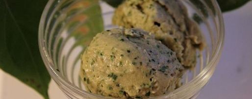 Шаг 2: зеленого мороженого с авокадо и рукколой