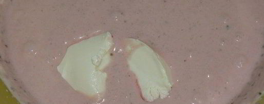 Шаг 5: бисквита с нежным сливочно-смородиновым муссом