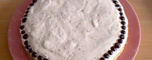 Шаг 7: бисквита с нежным сливочно-смородиновым муссом