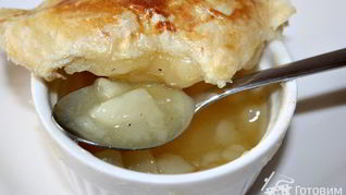 Рецепт Грушевого мусса запеченного под слоеным тестом