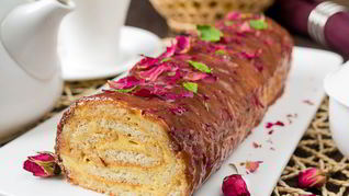 Рецепт Миндального рулета с манговым муссом