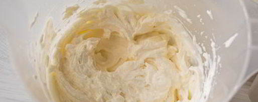 Шаг 22: миндального рулета с манговым муссом