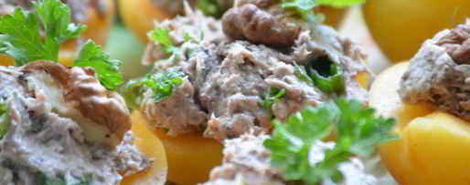 Шаг 4: мусса из тунца на абрикосах