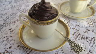 Рецепт Шоколадного мусса с авокадо