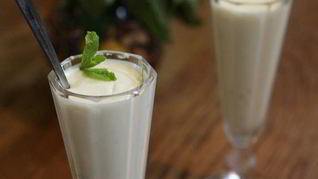 Рецепт Сливочного крема-мусса из белого шоколада