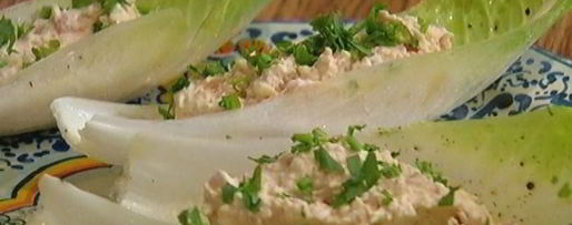 Шаг 5: закуски из цикория с куриным муссом и тархуном