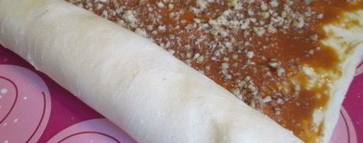 Шаг 2: орехового кранца с вареной сгущенкой