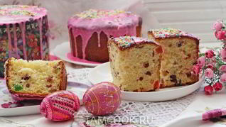 Рецепт Кулича с вяленой вишней и миндалем