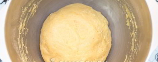 Шаг 9: пасхального кулича с изюмом и орехами