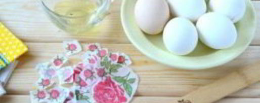 Шаг 1: пасхальных яиц с цветами