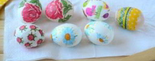Шаг 2: пасхальных яиц с цветами