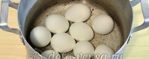 Шаг 1: пасхальных яиц в полоску