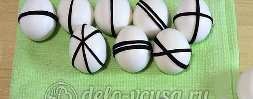 Шаг 4: пасхальных яиц в полоску