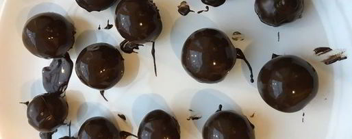 Шаг 5: шоколадных шариков