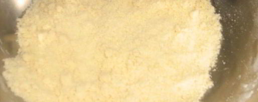 Шаг 1: сливового крамбла с орехами