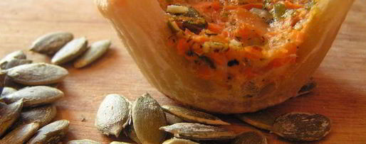 Шаг 13: корзиночек с морковным суфле, вешенками и тыквенными семечками