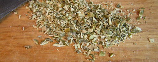 Шаг 2: корзиночек с морковным суфле, вешенками и тыквенными семечками