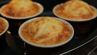 Рецепт Крабового суфле с чеддером и пармезаном