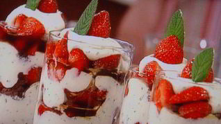 Рецепт Базиликового тирамису с клубникой