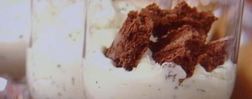 Шаг 7: базиликового тирамису с клубникой