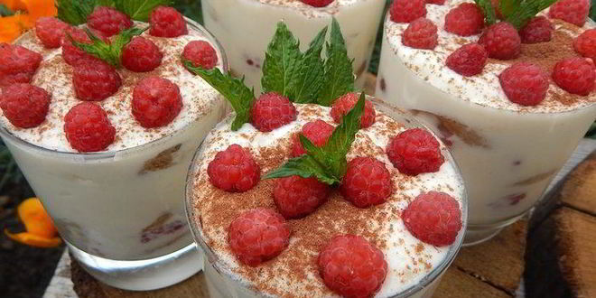 Рецепт малинового тирамису