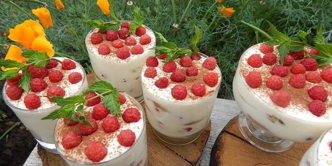 Рецепт малинового тирамису