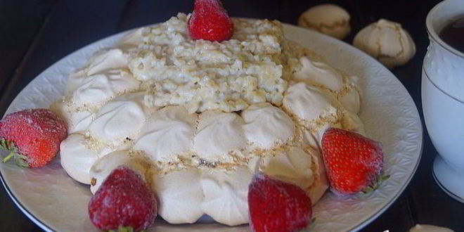 Рецепт завтрака по мотивам десерта павлова