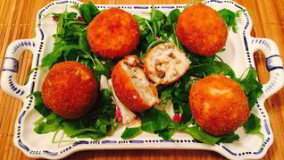 Рецепт Аранчинь с моцареллой и грибами