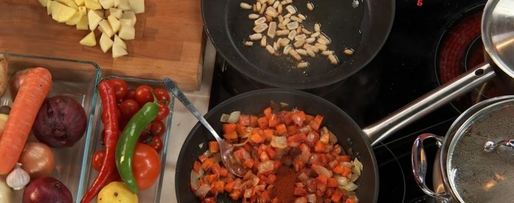 Шаг 3: азу из говядины с соленой черемшой