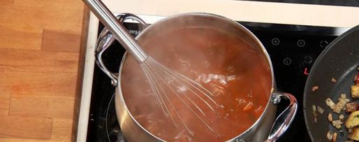 Шаг 8: азу из говядины с соленой черемшой