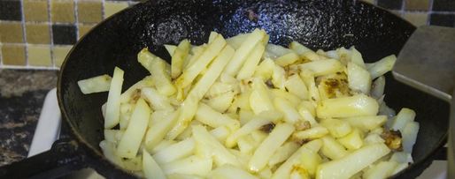 Шаг 12: азу из говядины с солеными огурцами