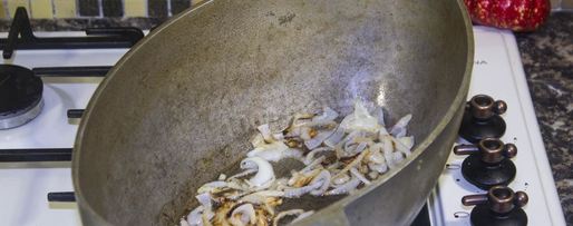 Шаг 2: азу из говядины с солеными огурцами