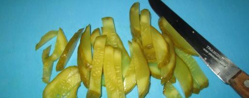 Шаг 4: азу из свинины с солеными огурцами