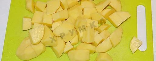 Шаг 1: чахохбили из курицы с картошкой