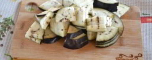 Шаг 2: чахохбили с баклажанами