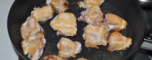 Шаг 1: чахохбили с орехами и вином