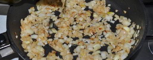 Шаг 4: чахохбили с орехами и вином