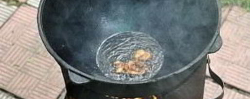 Шаг 1: чахохбили в казане