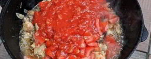 Шаг 6: чахохбили в казане