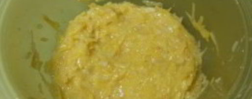 Шаг 2: драников картофельных с луком