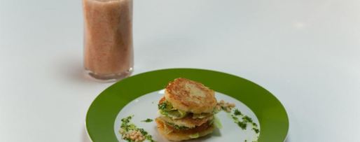 Шаг 5: драников с соусом из петрушки и томатный напиток