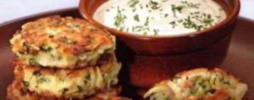 Шаг 2: драников с зеленью и сыром