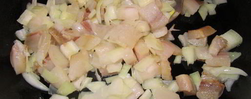 Шаг 1: драников со шкварками