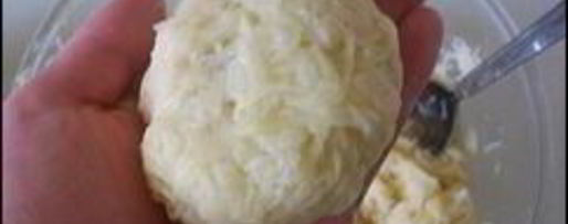 Шаг 11: картофельных драников с мясом под грибным соусом