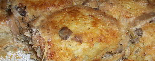 Шаг 22: картофельных драников с мясом под грибным соусом