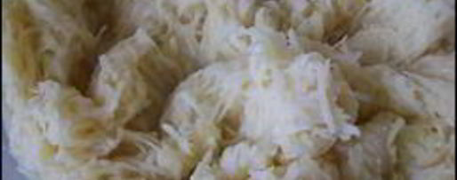 Шаг 8: картофельных драников с мясом под грибным соусом